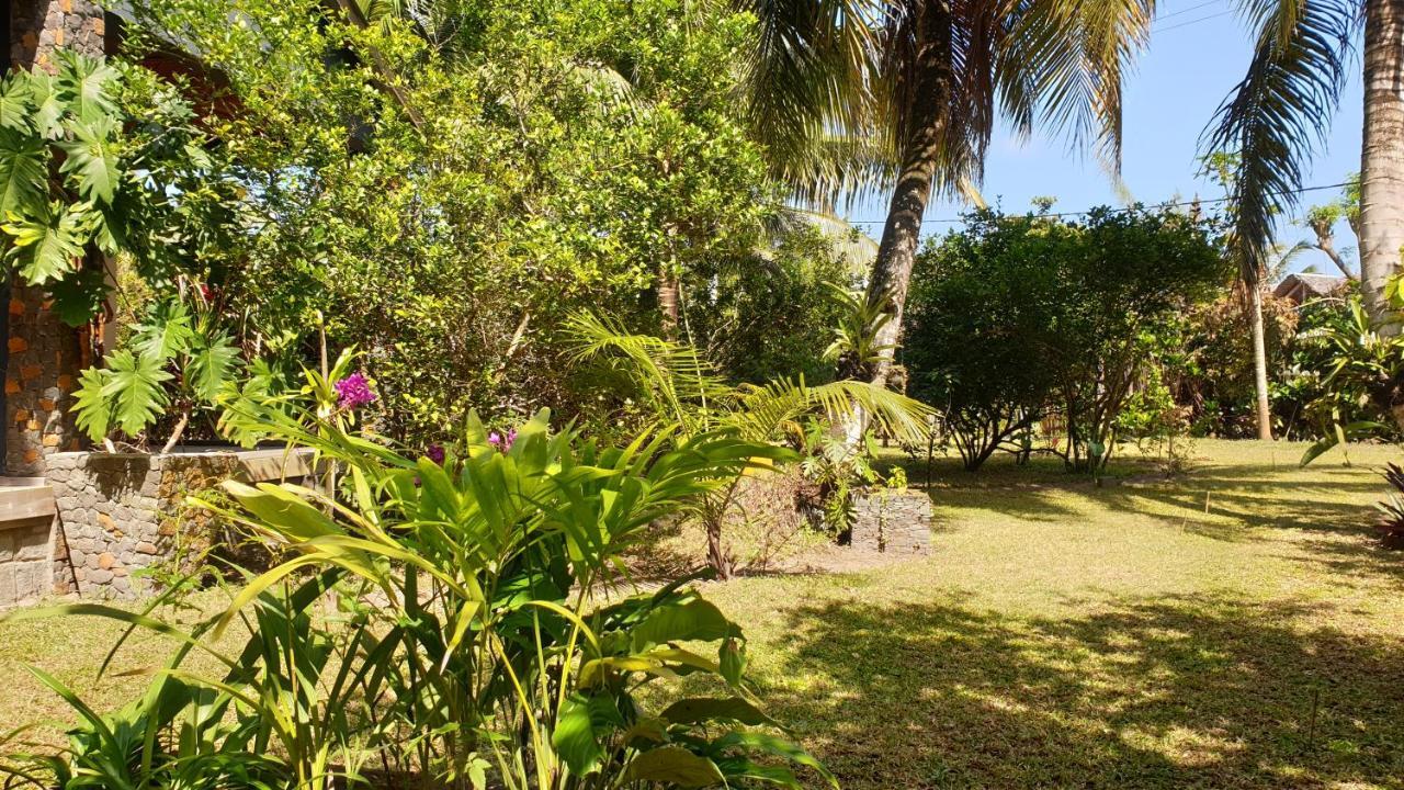 Les Citronniers Bed & Breakfast Ile Sainte-Marie Bagian luar foto